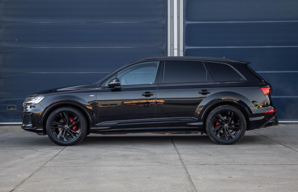 Audi Q7 sq7 s-line grijs kenteken 3x s-line / 360 camera / adaptive cruise 