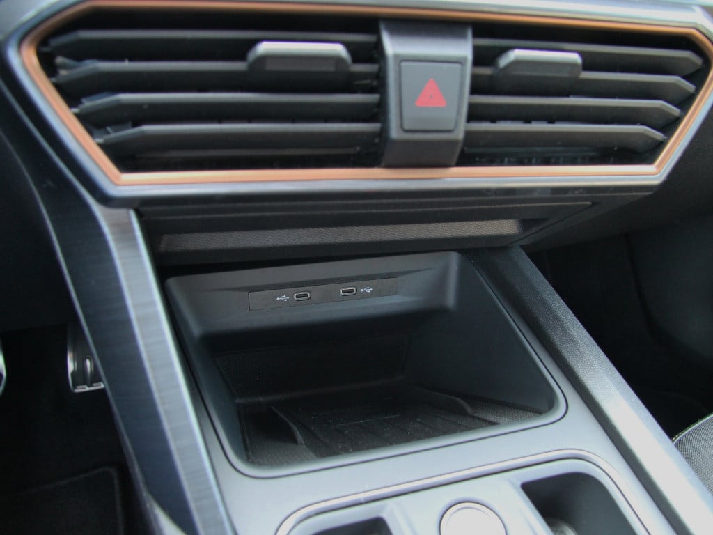 Cupra Formentor 1.4 e-hybrid 245pk | acc | 360 camera | trekhaak