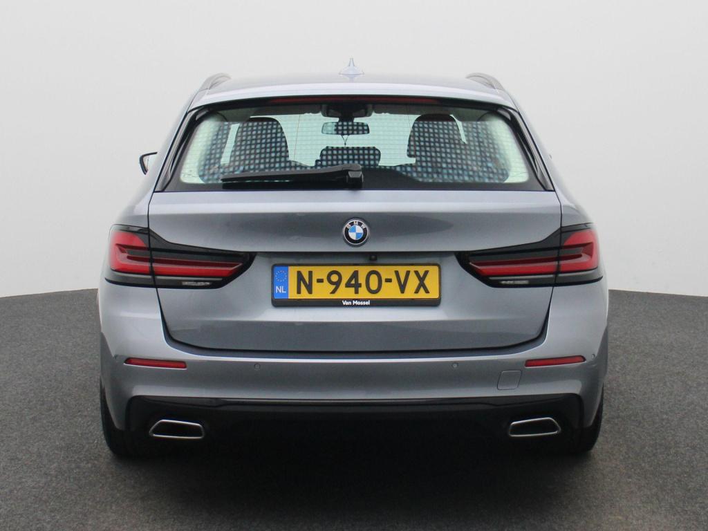 BMW 5 Serie touring 520i business edition plus | automaat | lmv | navigatie