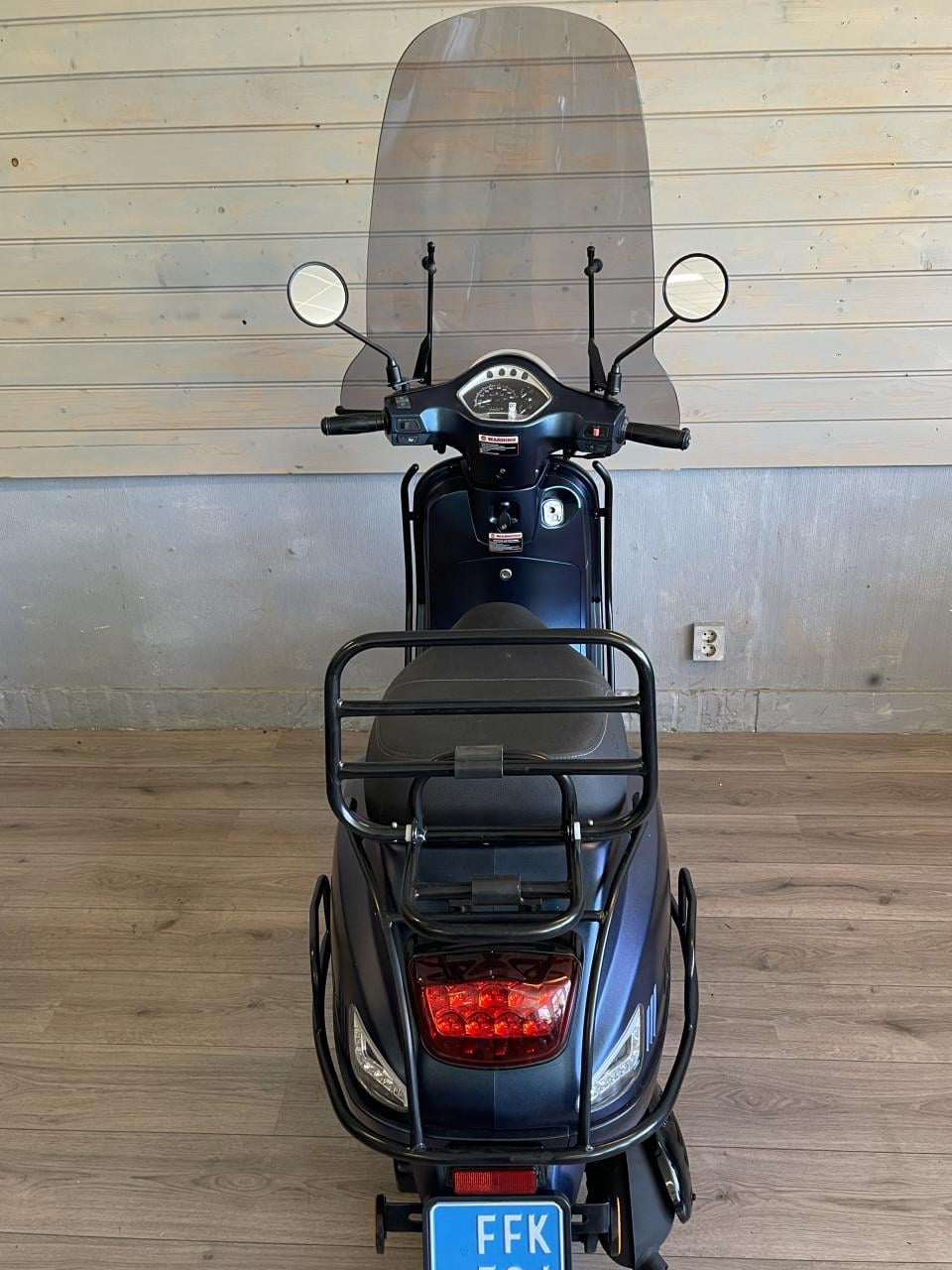 Scooterpromo Goes | Grote voorraad nieuwe SANTINI scooters