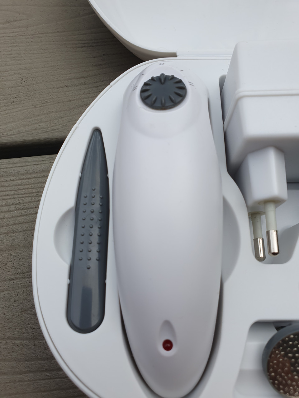 Mooi groot Beurer manicure- en pedicureset, in zeer goede staat....