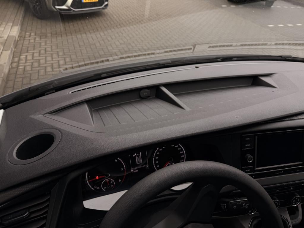 Volkswagen Transporter 2.0 tdi l1h1 28 | ingebouwde gereedschapskasten | cr