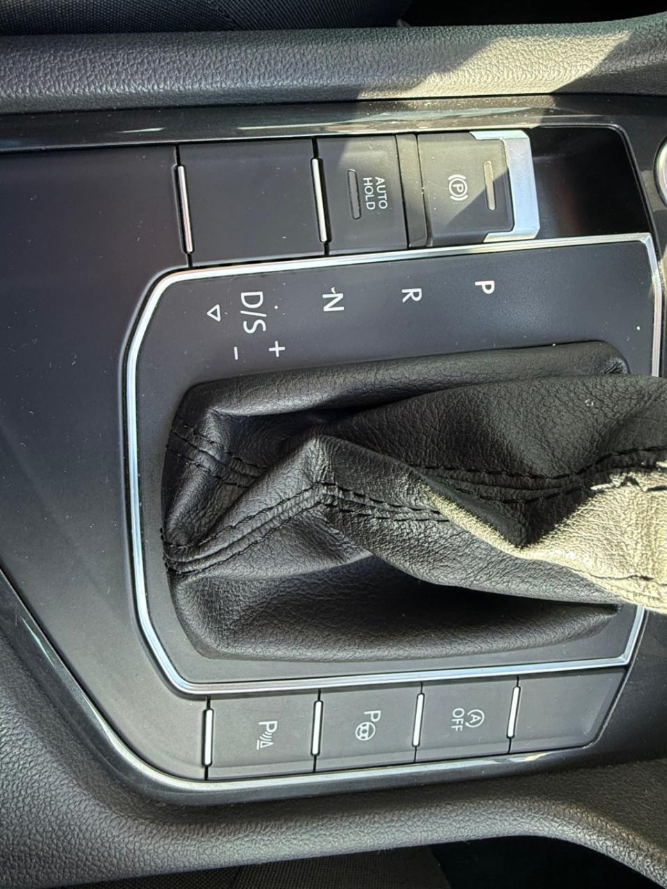 Volkswagen Tiguan 1.5 tsi act comfortline business