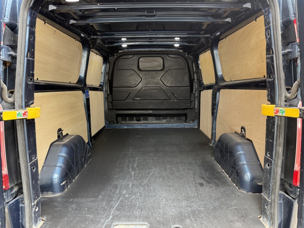 Ford Transit Custom 320 2.0 tdci l2h1 sport | 1e eig | carplay | camera | c