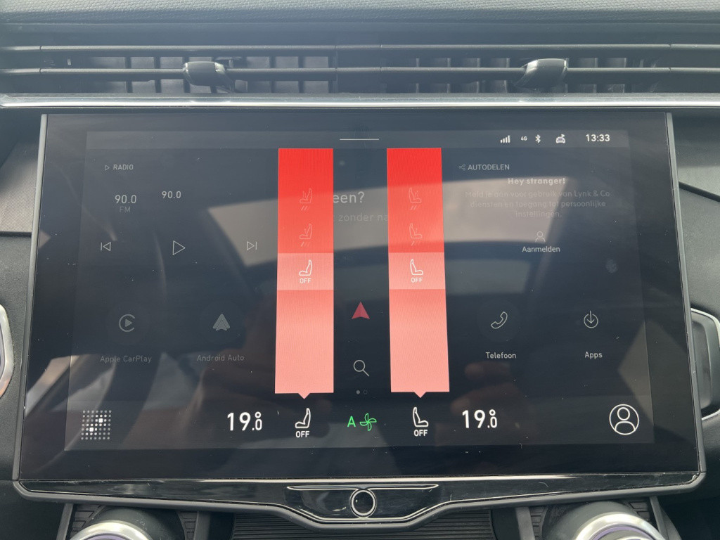 Lynk & Co 01 1.5 261pk plug in hybrid, 360gr camera , zwarte velgen , panod