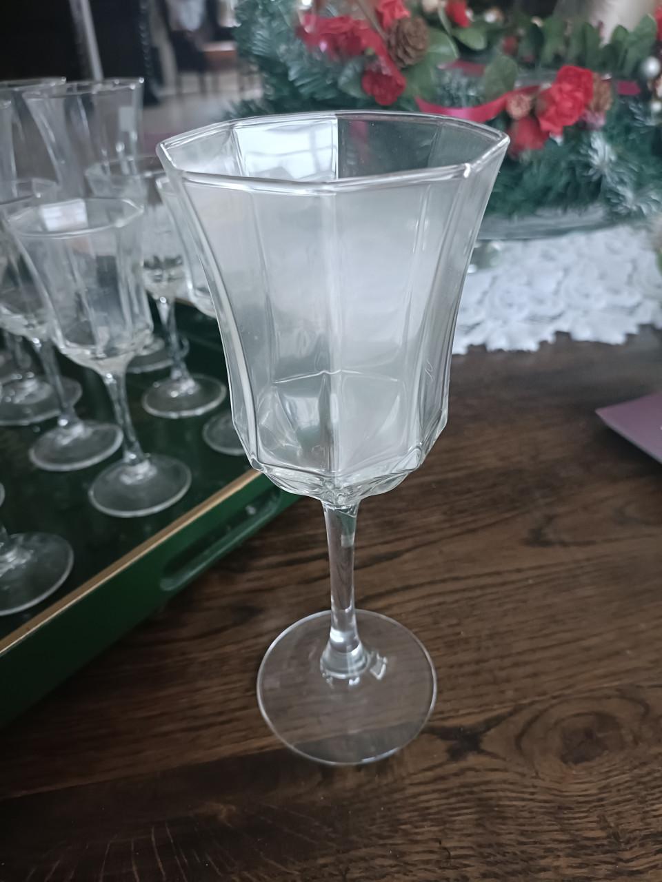 18 delig Lumiarc glasservies.