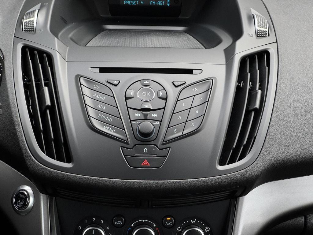 Ford Kuga 1.5 trend nl-auto, 1800kg trekgewicht!