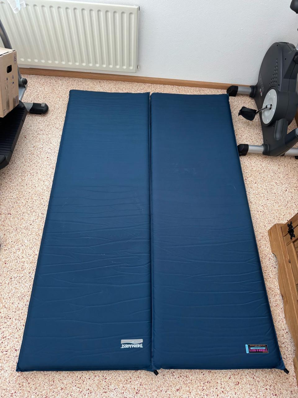 Set van 2 Therm-a-rest een persoons slaapmatten met hoesje