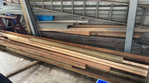 Divers hout