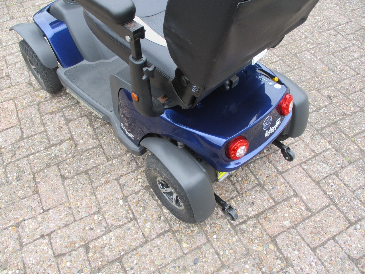 Aangeboden wegens geen gebruik Excel Galaxy 2  4wiel scootmobiel TEAB