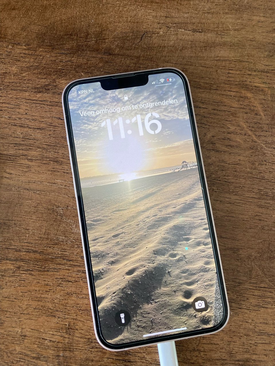 IPhone 13 - licht roze - 128gb in nette staat