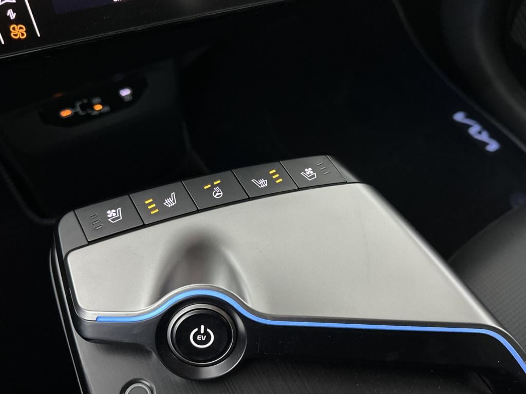 Kia Ev6 plus advanced 84 kwh | schuif kantel dak | stoel verwarming en koel