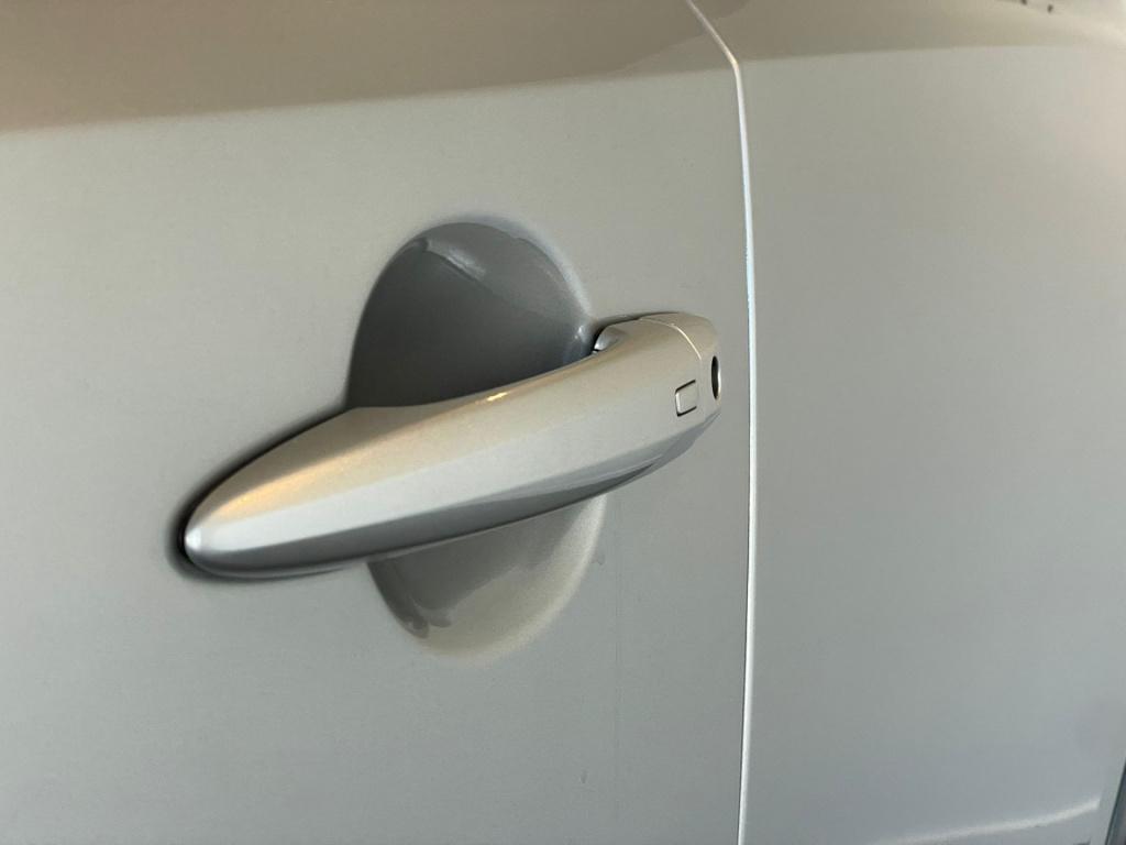 Nissan Qashqai 1.3 mhev xtronic n-connecta