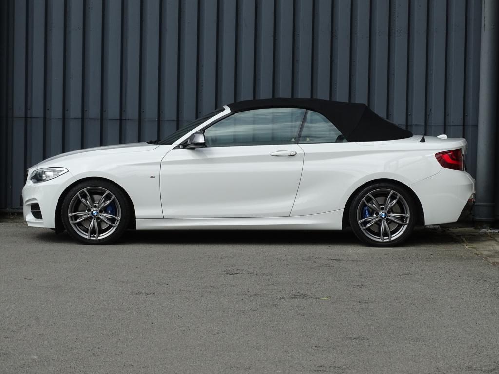 BMW 2-serie cabrio m235i high executive