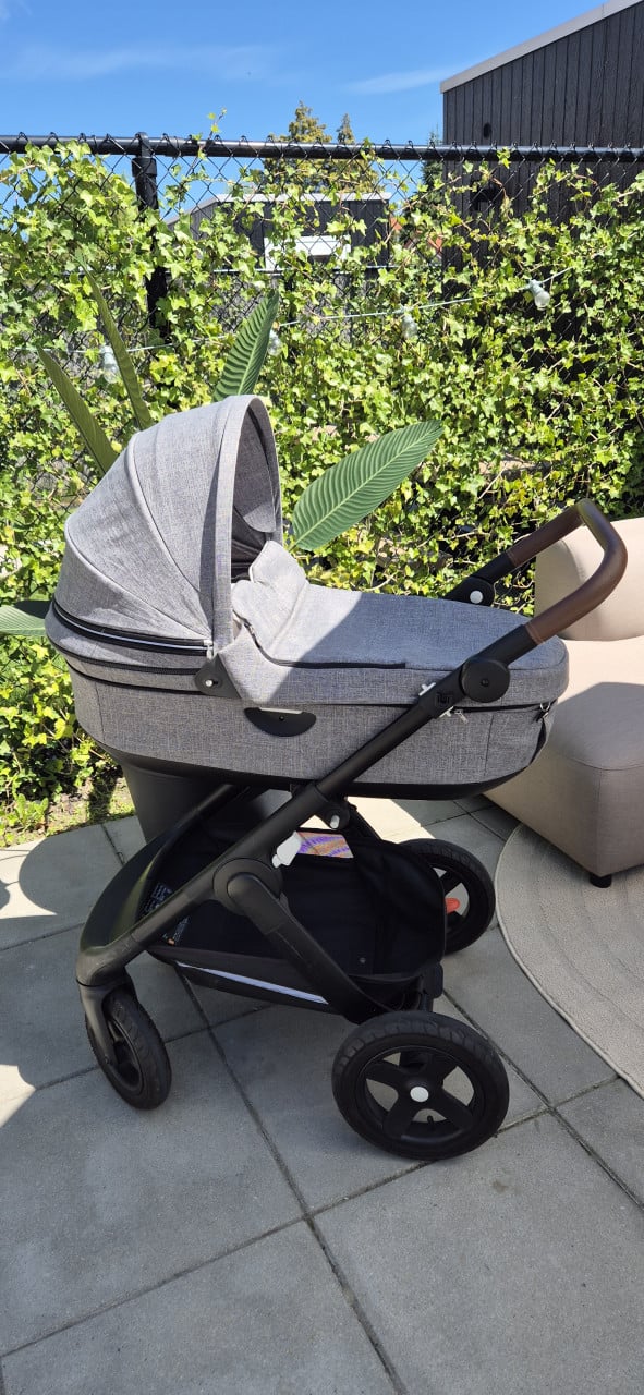 Stokke Trailz nette degelijke kinderwagen