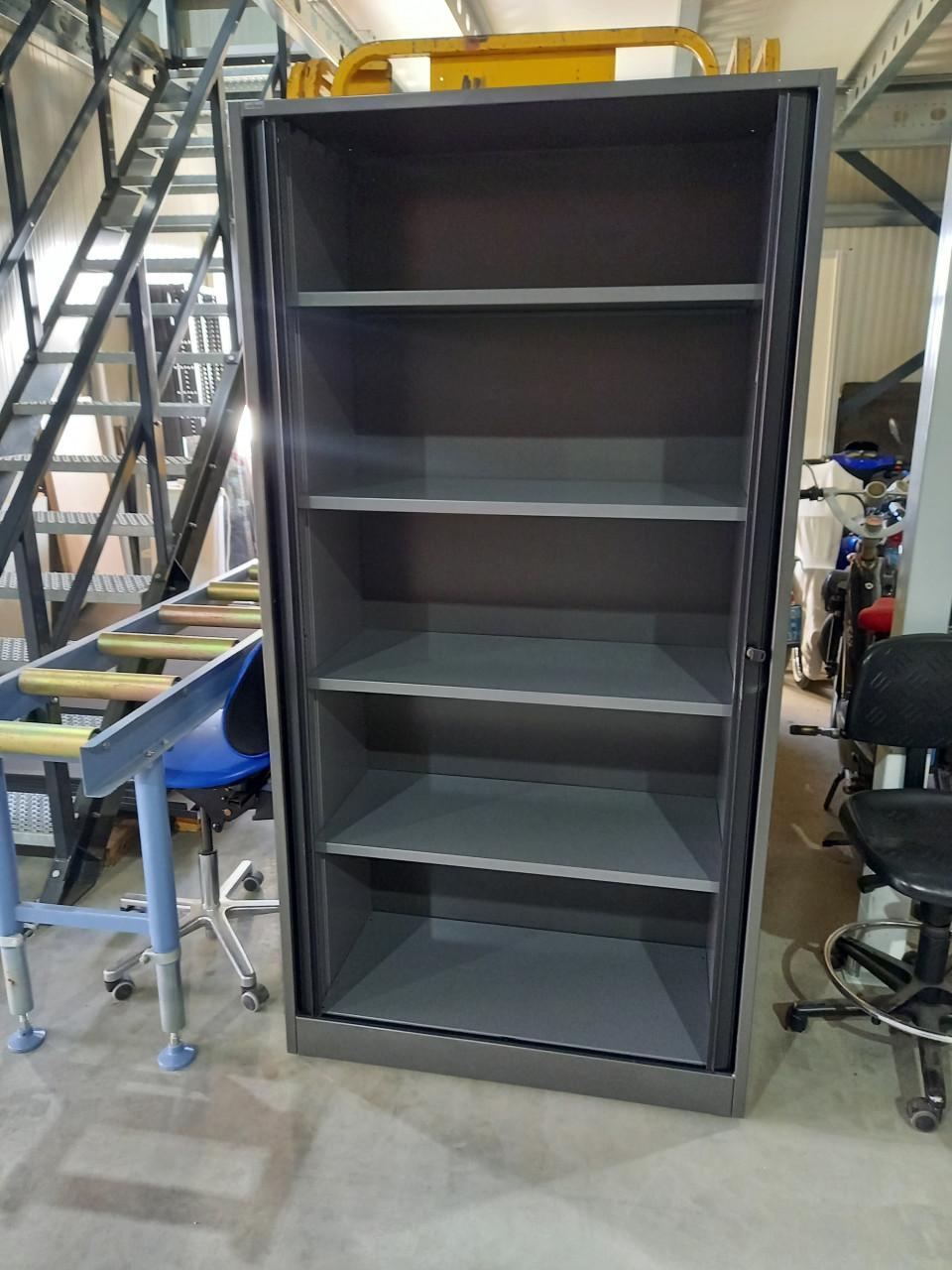 Ahrend roldeurkast vakkenkast