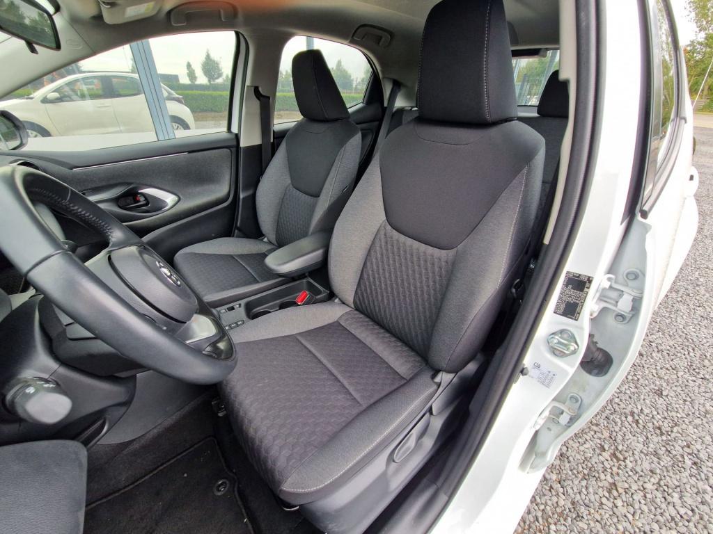 Toyota Yaris 1.5 hybrid active | 1e eigenaar | automaat | navigatie | camer