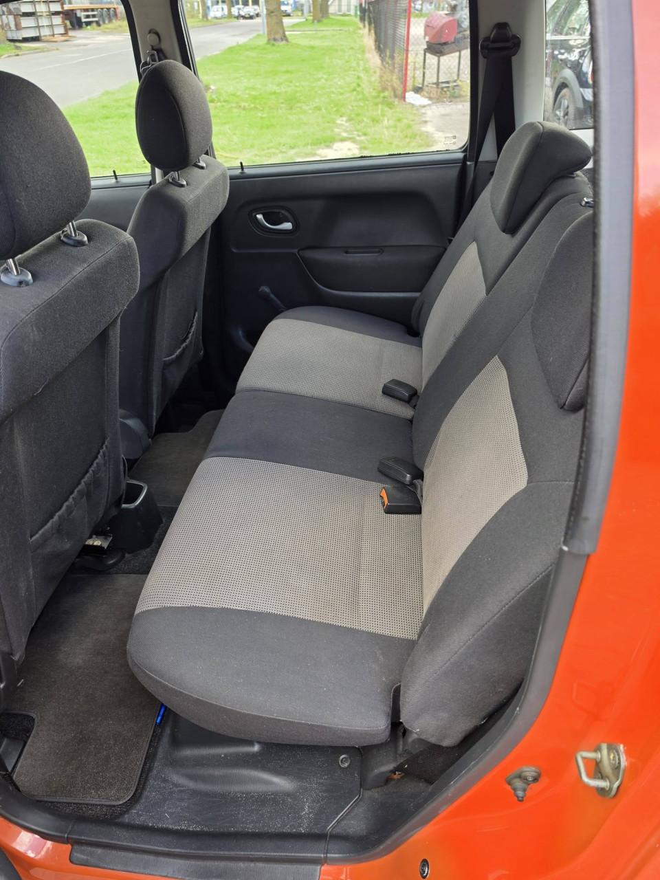 Opel Agila 1.2 – Ruim, zuinig en praktisch!  €850