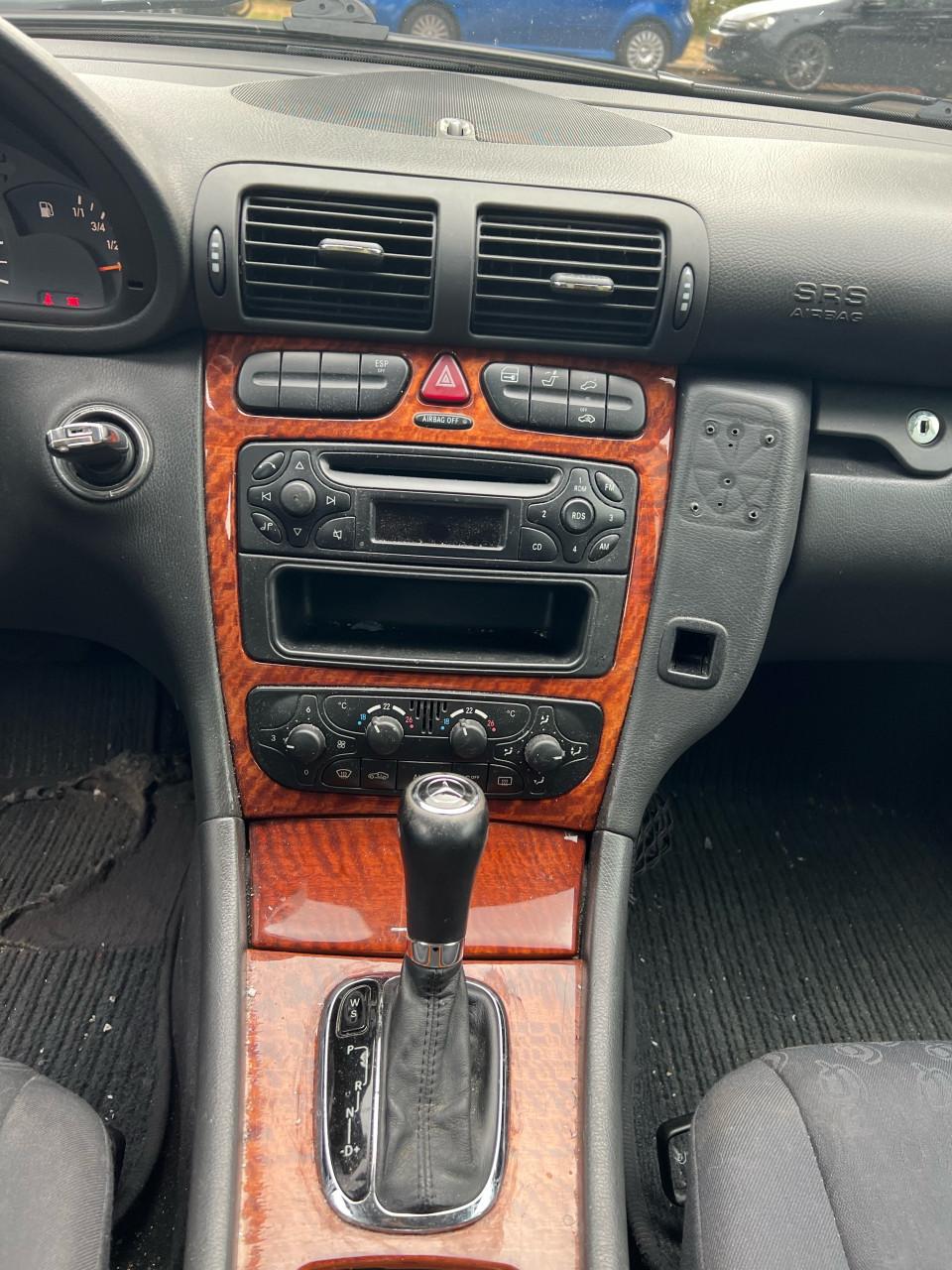 Mercedes-Benz C-Klasse 180K. Automaat