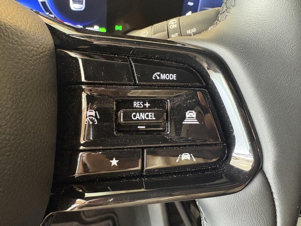 Toyota Urban Cruiser executive 61 kwh | panodak | jbl |