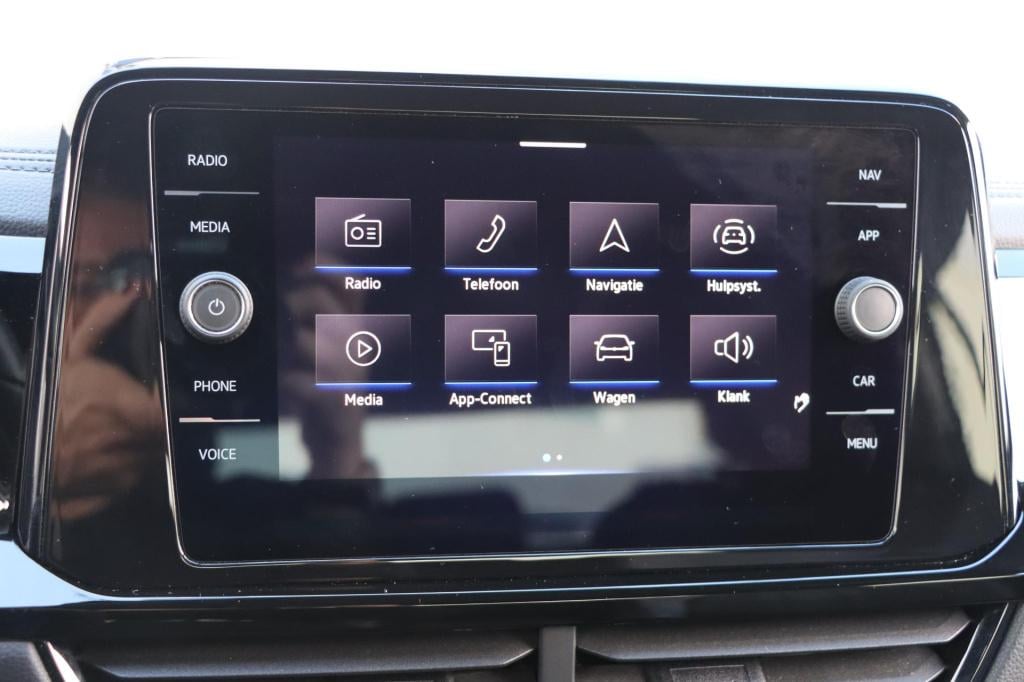 Volkswagen T-roc 1.5 tsi r-line 150pk dsg7