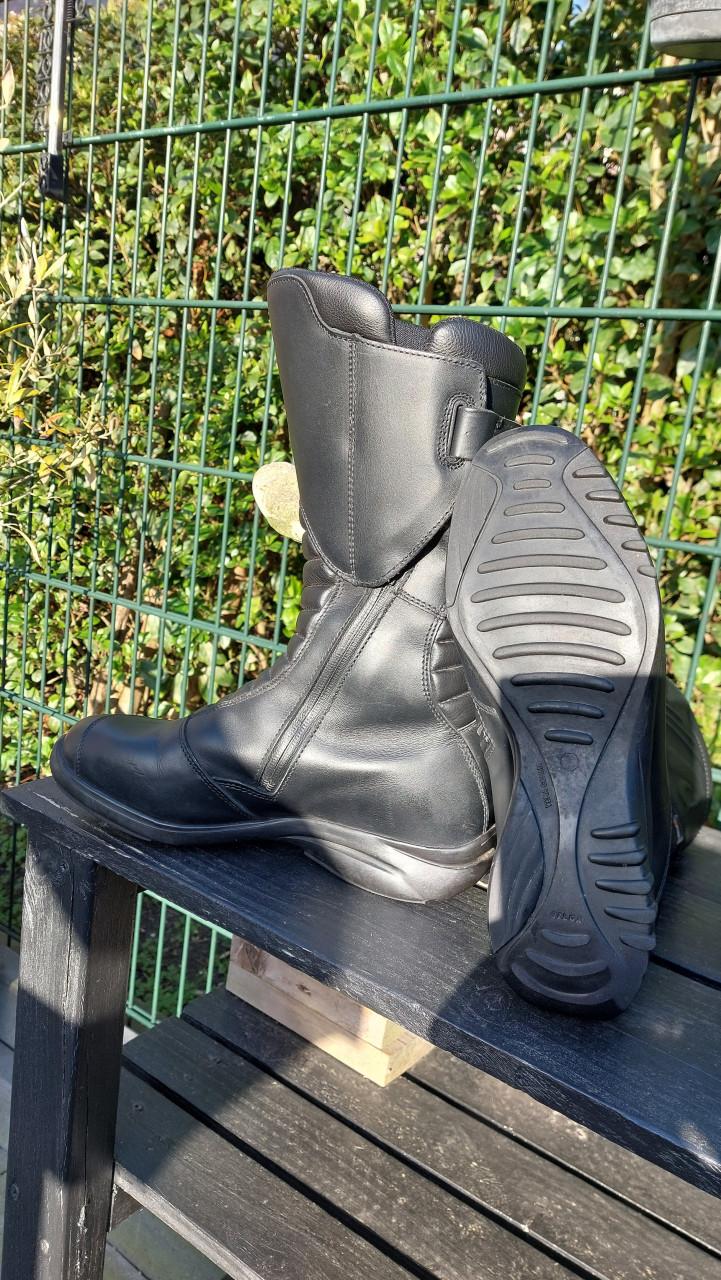 Motor systeemhelm Nolan N-com/ Motorlaarzen dames