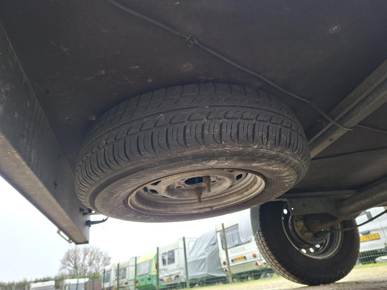 Saris motortrailer / motoraanhanger (inrijklemmen/slot/geremd)