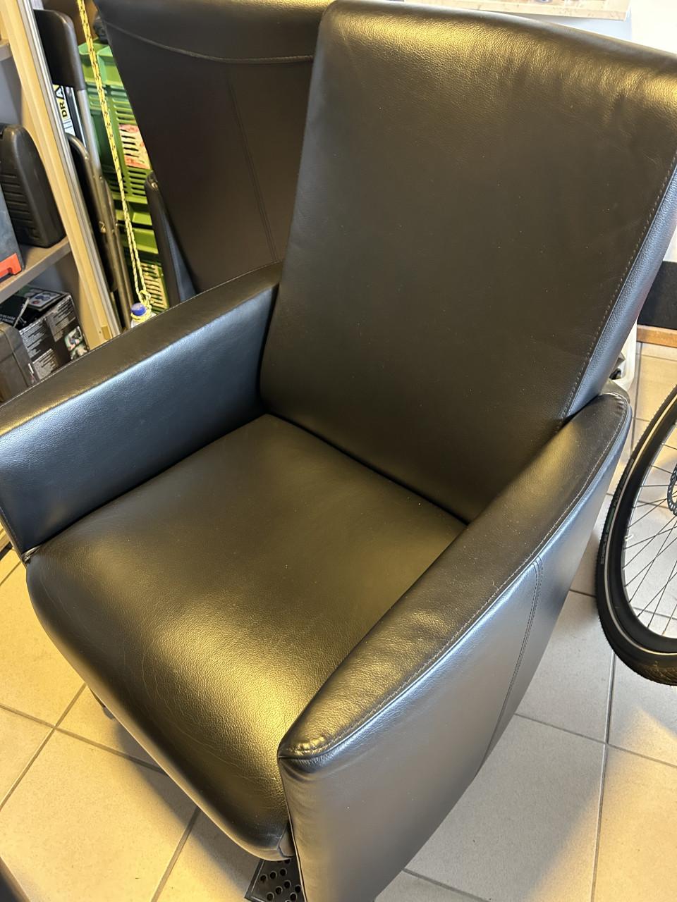 Leren eettafel stoelen