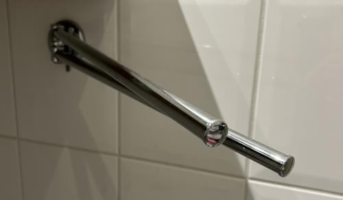 Badkamergarnituur verchroomd