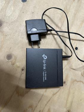 TP-Link TL-GS105E 5 port gigabit easy smart switch