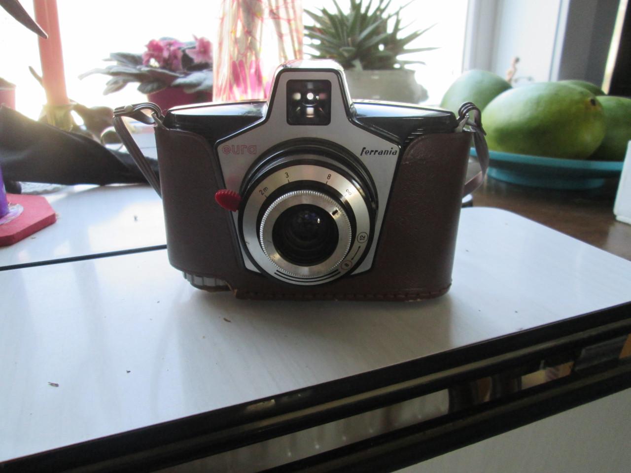 66 Boxcamera Ferrania Eura (Italiaans design 1960)