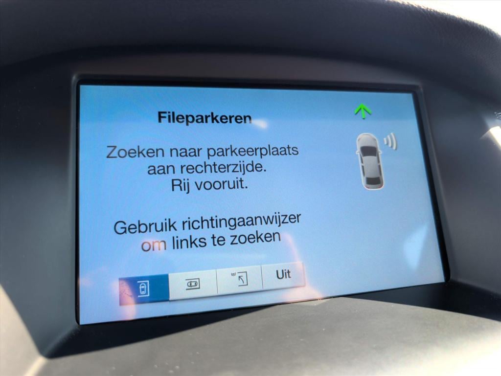 Ford Focus 1.0 ecoboost 5-deurs titanium | carplay | trekhaak | nwe distrib