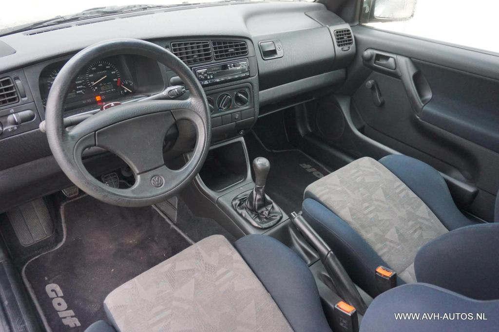 Volkswagen Golf 2.0-16v gti, 110 kw, origineel nl-auto!!