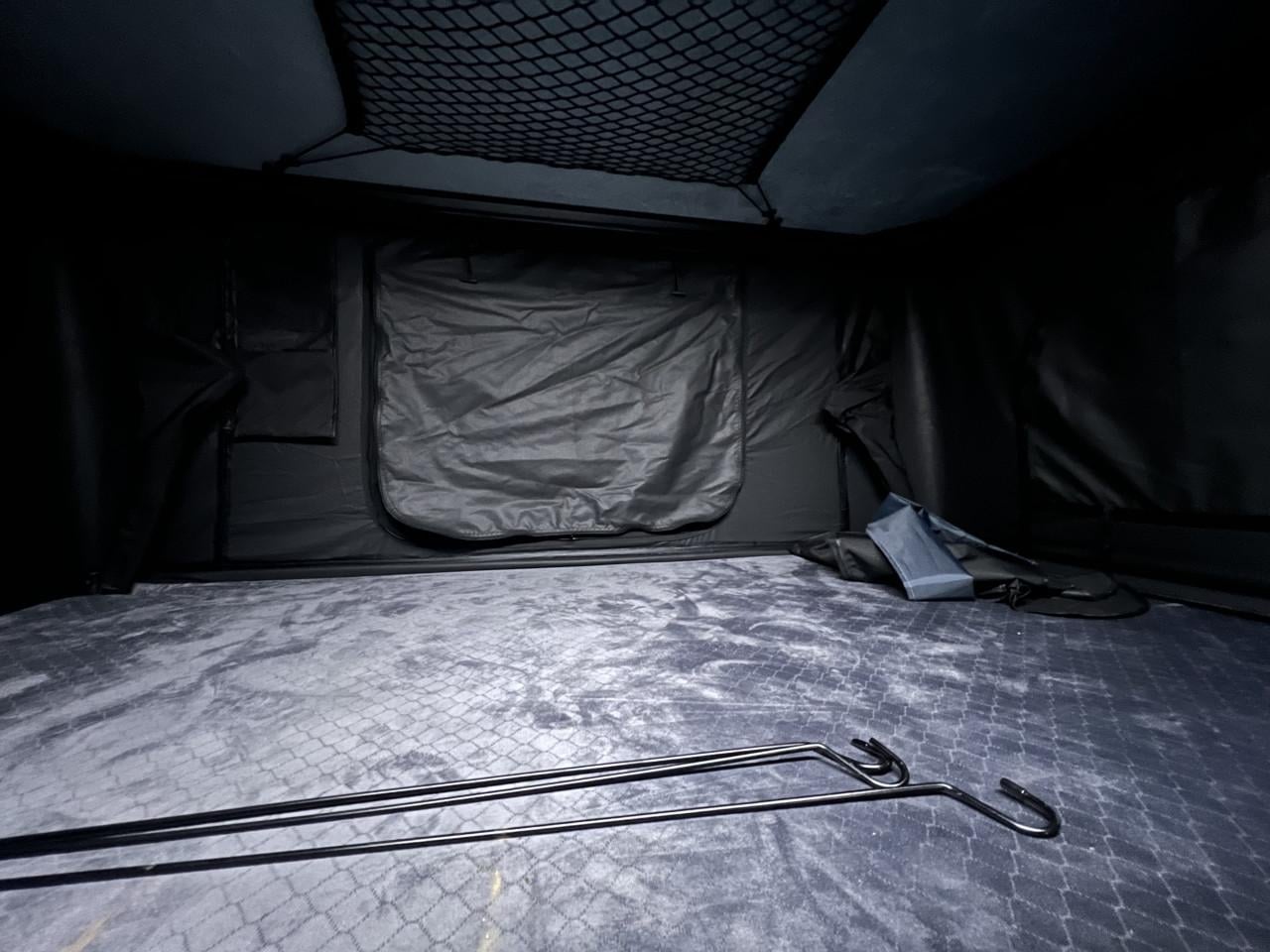 Bagage wagen met 2 persoons tent