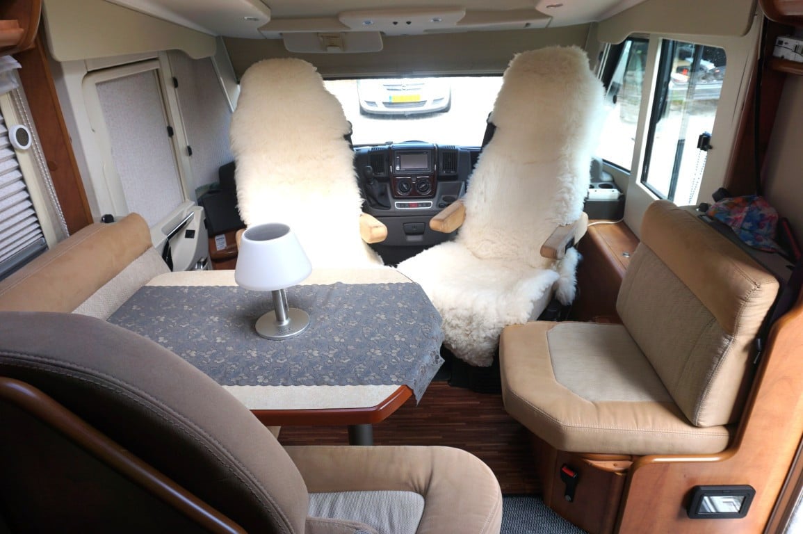 Carthago Chic C-Line I 4.9 met 68.000km uit 2011 met o.a. Levelsysteem!