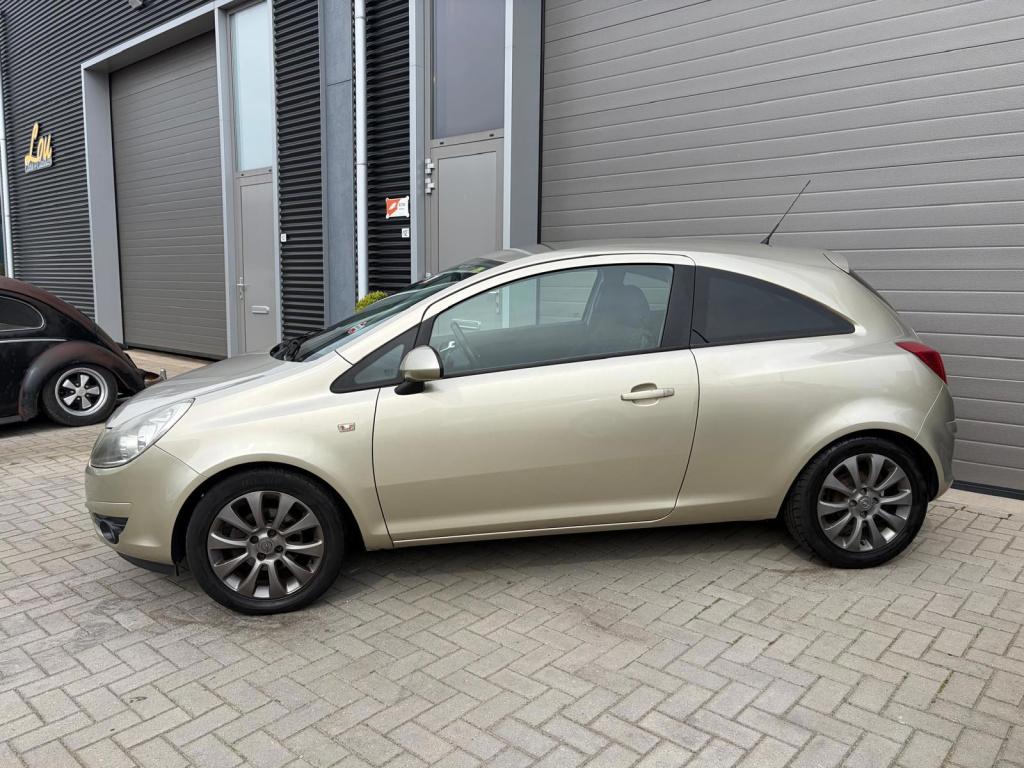Opel Corsa 1.2-16v '111' edition/133.000 nap/cruise ctrl/airco/trekhaak/