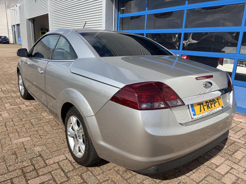 Ford Focus coupé-cabriolet 1.6 cool & sound