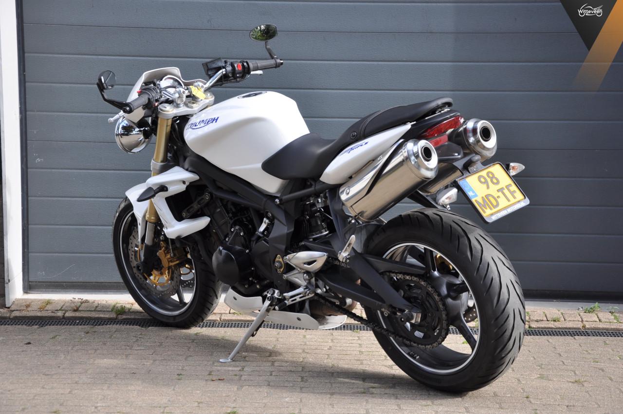 Triumph Street Triple 675