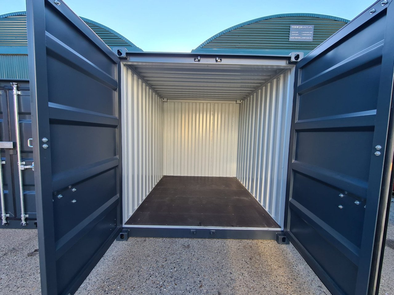 Diverse nieuwe 10, 8, 6ft opslagcontainers / bouwcontainers