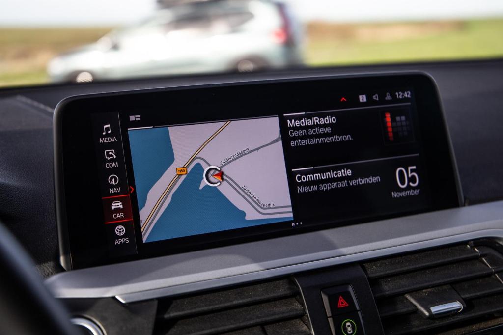 BMW X3 xdrive30e high executive bruin leer / panorama dak / automaat / plug