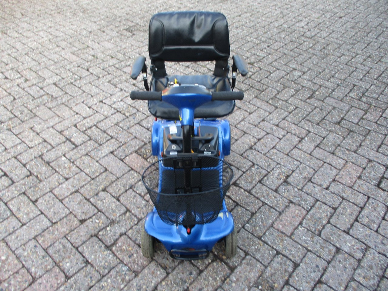Opvouwbare Sterling 4wiel scootmobiel compleet met de oplader