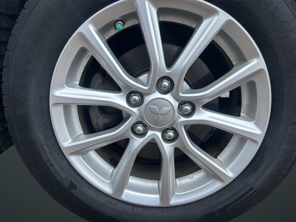 Mitsubishi Lancer sportback 1.6 limited edition
