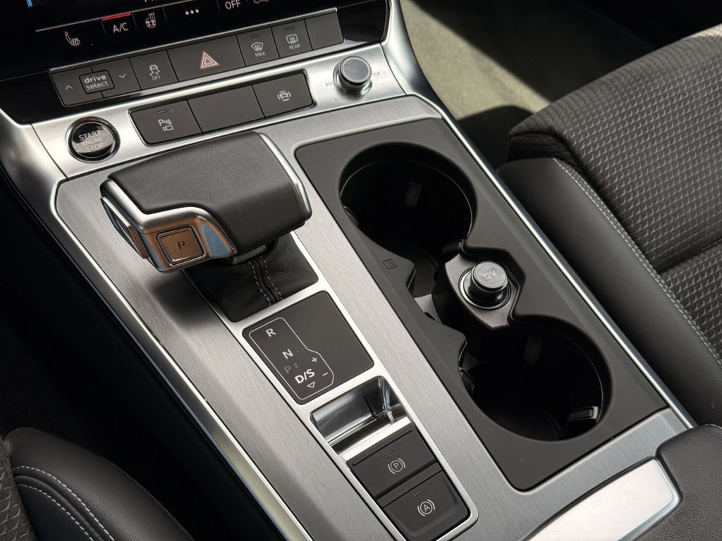 Audi A6 avant 55 tfsi e quattro pro line s competition | acc | bang & olufs