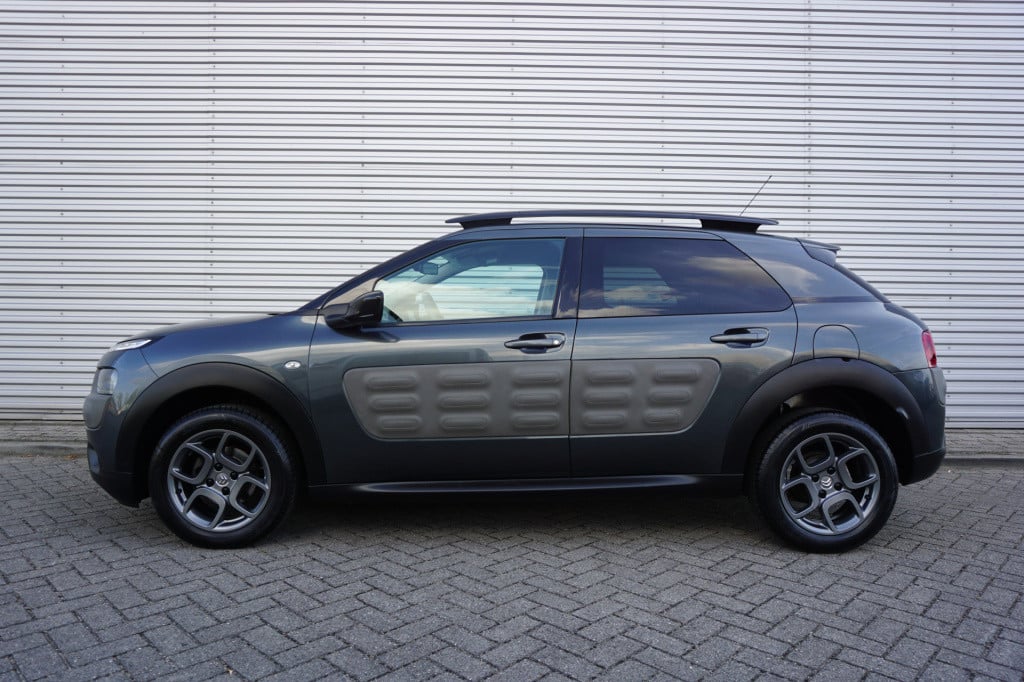 Citroen C4 Cactus 1.2 puretech shine airco / navi / carplay / elektr. ramen