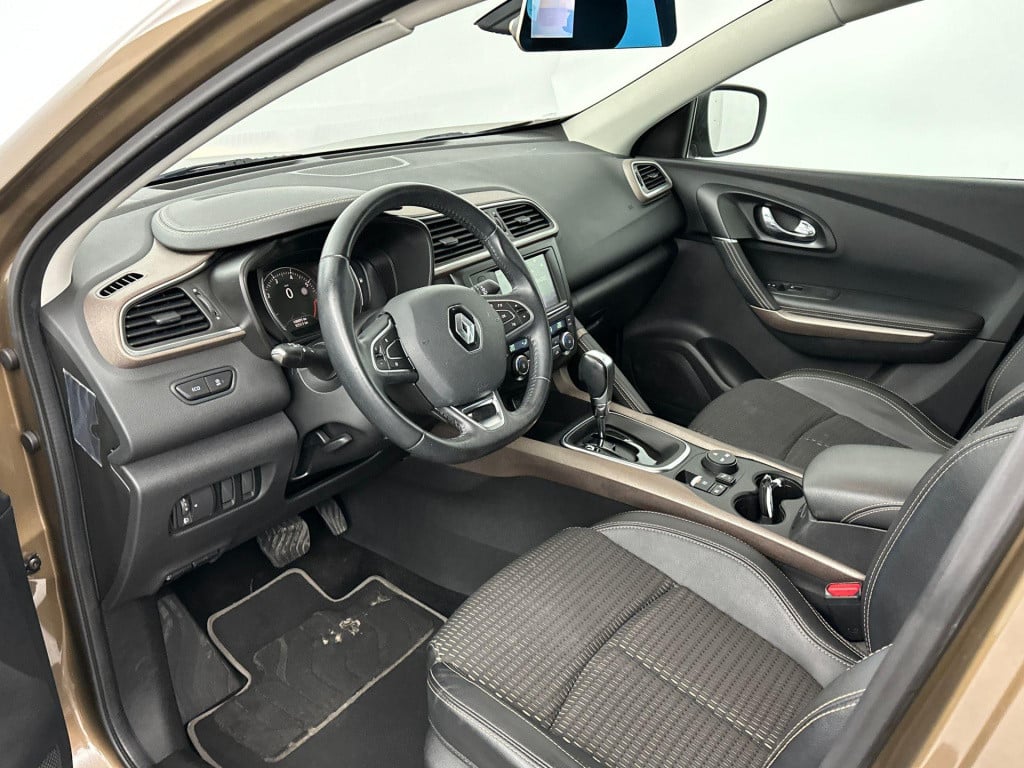 Renault Kadjar 1.2 tce bose | trekhaak 1500 kg | automaat | stoelverwarming