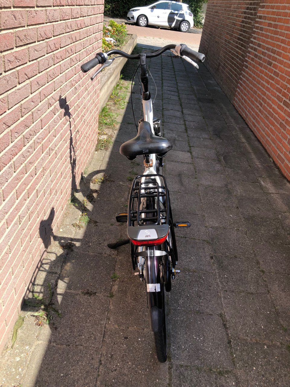 Nette damesfiets.