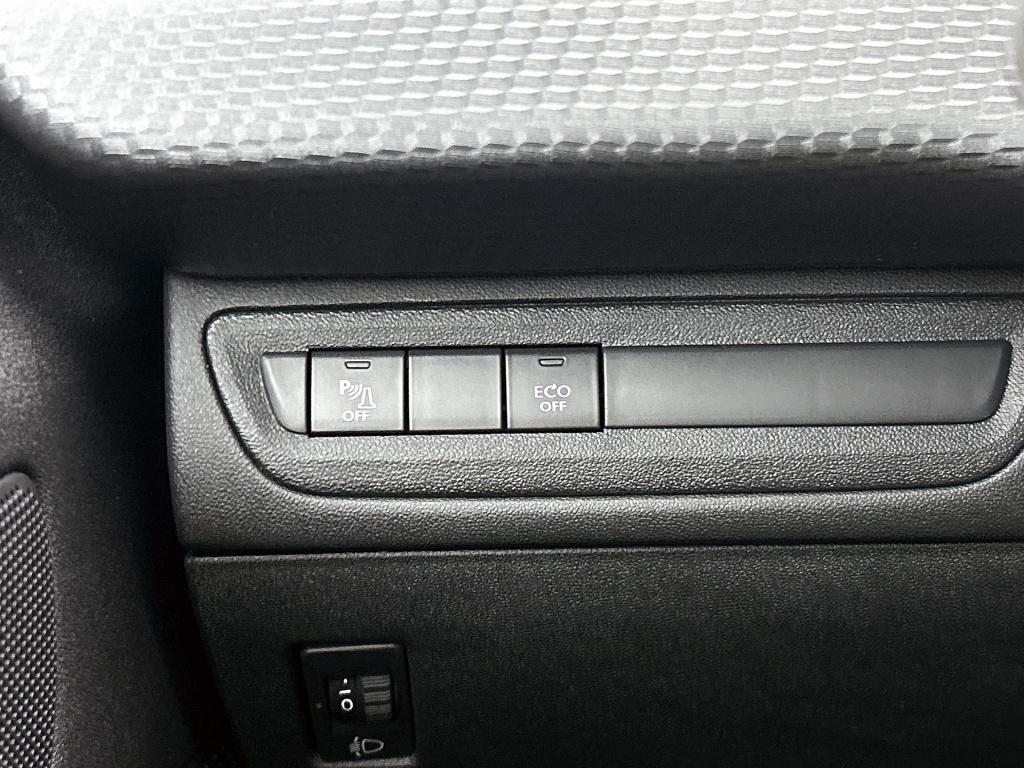 Peugeot 2008 110 pk allure | rijklaar | panoramadak | trekhaak | camera |