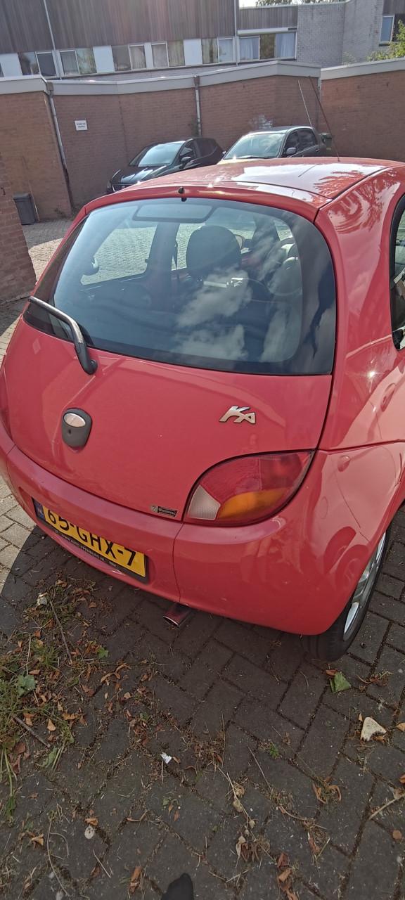 Rode Ford Ka