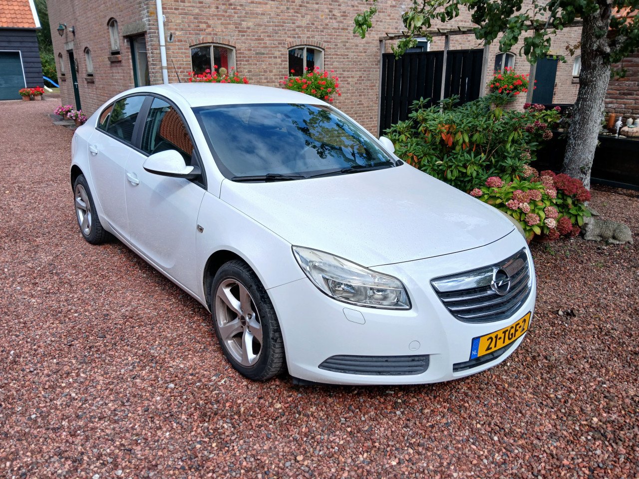 Opel insignia 1.8 5drs bj 2009 81000 km