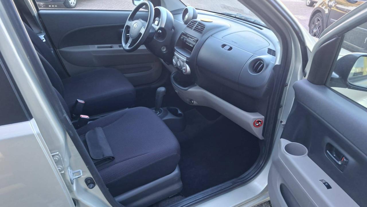 Daihatsu SIRION 2 1.3 16v Comfort 5drs AUTOMAAT 2005 airco 44.000km !!